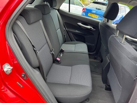 Toyota Auris 1.6 V-Matic TR MultiMode Euro 5 5dr 21