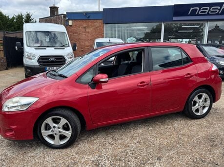Toyota Auris 1.6 V-Matic TR MultiMode Euro 5 5dr 3