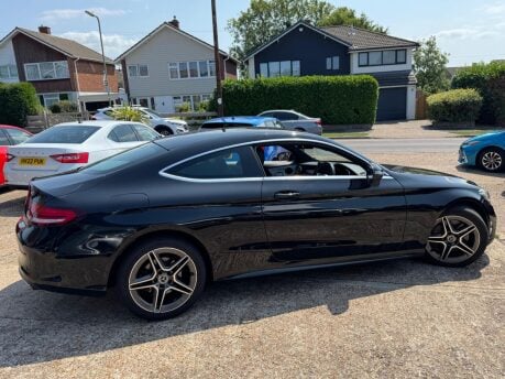 Mercedes-Benz C Class C 300 AMG LINE 11
