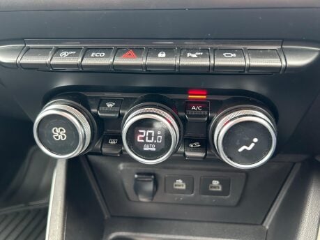 Dacia Duster PRESTIGE TCE 23