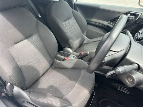 Peugeot 208 1.0 VTi Access Euro 5 3dr 15