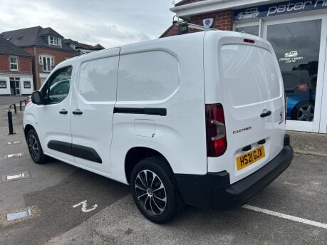 Peugeot Partner BLUEHDI PROFESSIONAL L2 4