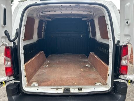 Peugeot Partner BLUEHDI PROFESSIONAL L2 13