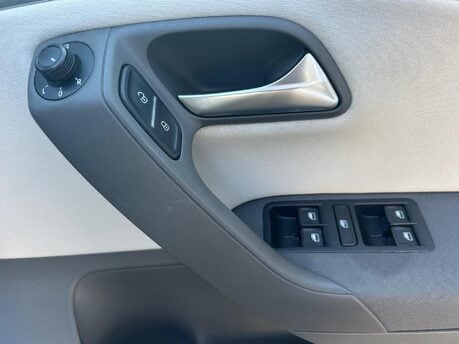 Volkswagen Polo SE DESIGN TSI DSG 18
