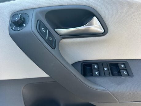 Volkswagen Polo SE DESIGN TSI DSG 18