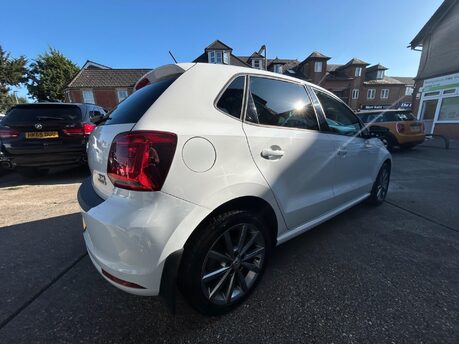 Volkswagen Polo SE DESIGN TSI DSG 8
