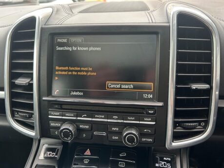Porsche Cayenne D V6 TIPTRONIC S 18