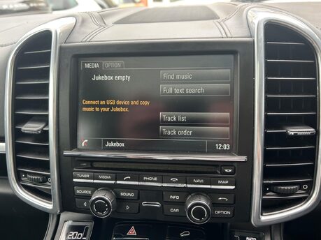 Porsche Cayenne D V6 TIPTRONIC S 17