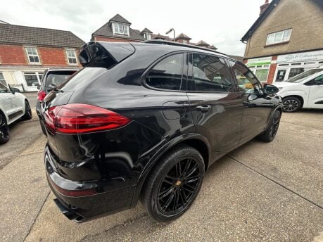 Porsche Cayenne D V6 TIPTRONIC S 6