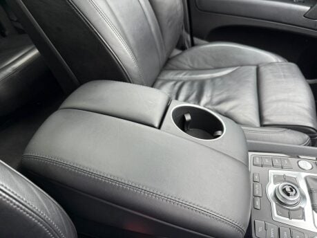 Audi Q7 3.0 TFSI V6 S line Plus Tiptronic quattro Euro 5 5dr 31