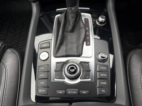 Audi Q7 3.0 TFSI V6 S line Plus Tiptronic quattro Euro 5 5dr 34