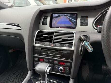 Audi Q7 3.0 TFSI V6 S line Plus Tiptronic quattro Euro 5 5dr 33