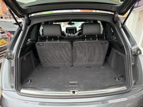 Audi Q7 3.0 TFSI V6 S line Plus Tiptronic quattro Euro 5 5dr 13