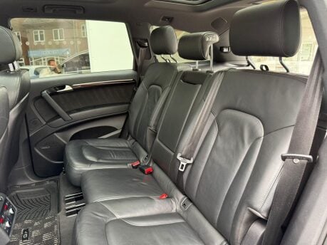 Audi Q7 3.0 TFSI V6 S line Plus Tiptronic quattro Euro 5 5dr 19