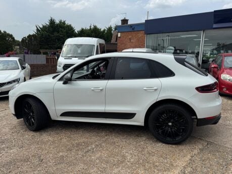 Porsche Macan 3.0 TD V6 S PDK 4WD Euro 6 (s/s) 5dr 4