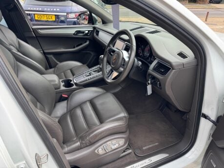 Porsche Macan 3.0 TD V6 S PDK 4WD Euro 6 (s/s) 5dr 22