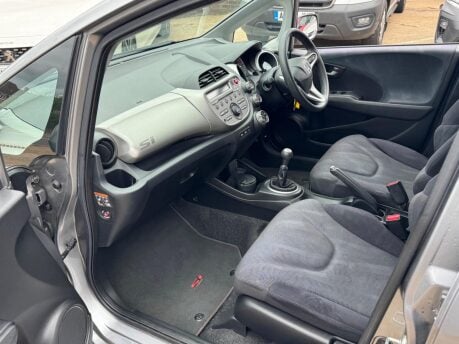 Honda Jazz 1.4 I-VTEC SI 16