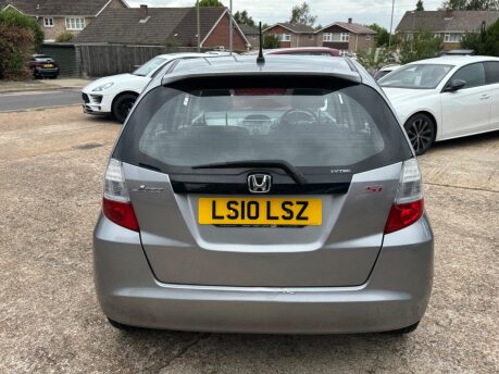 Honda Jazz 1.4 I-VTEC SI 8