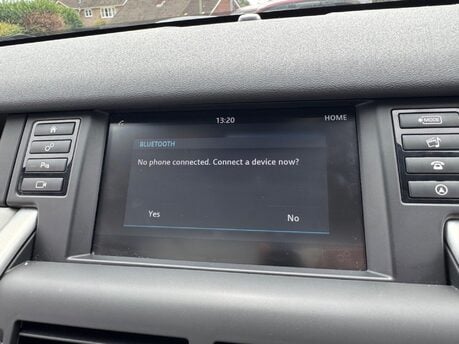 Land Rover Discovery Sport 2.0 TD4 HSE Auto 4WD Euro 6 (s/s) 5dr 35