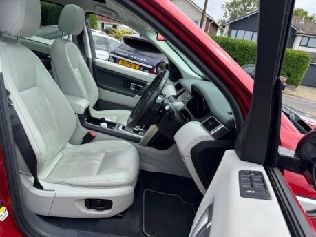 Land Rover Discovery Sport 2.0 TD4 HSE Auto 4WD Euro 6 (s/s) 5dr 27