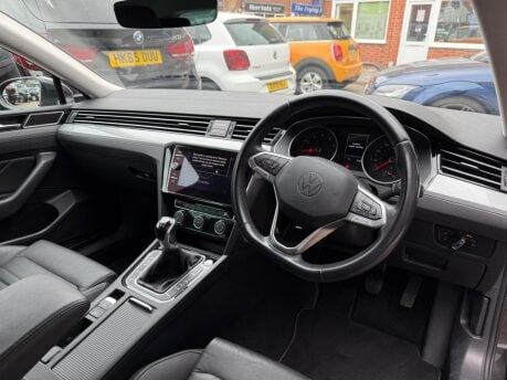 Volkswagen Passat SEL TSI EVO 21