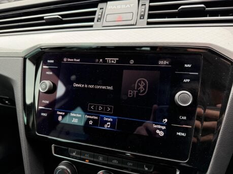 Volkswagen Passat SEL TSI EVO 31