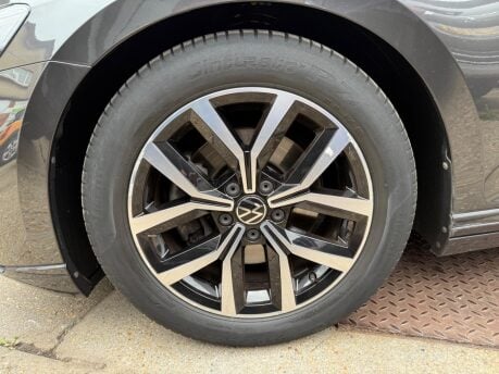 Volkswagen Passat SEL TSI EVO 12