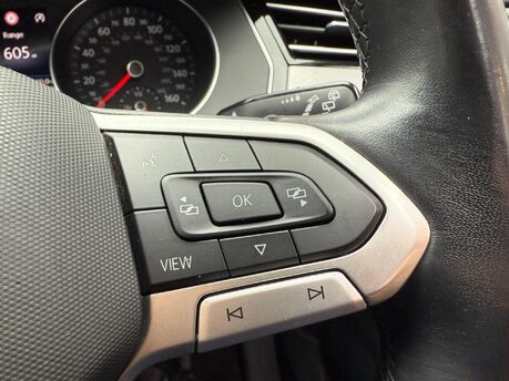 Volkswagen Passat SEL TSI EVO 24