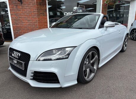 Audi TT RS 2.5 TFSI Roadster 2dr Petrol Manual quattro Euro 5 (340 ps)