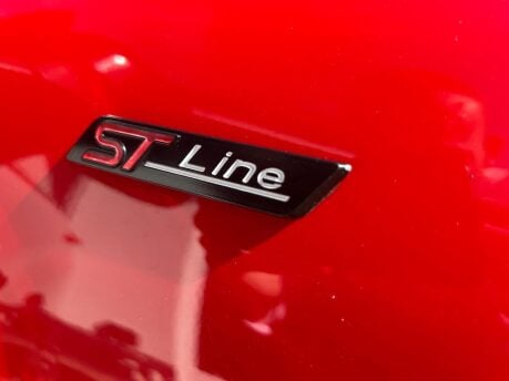Ford Fiesta ST-LINE 9
