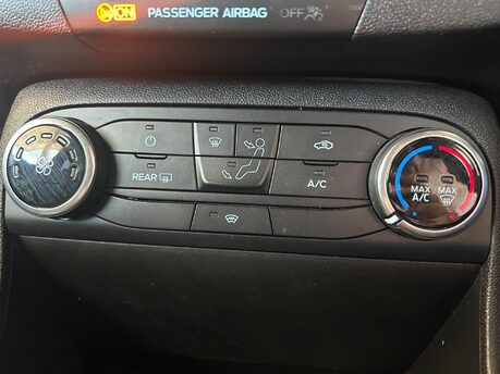Ford Fiesta ST-LINE 20