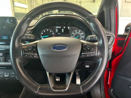 Ford Fiesta ST-LINE 24