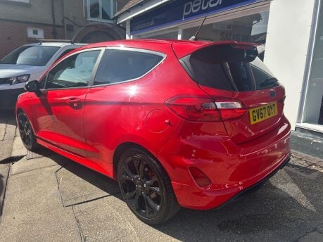 Ford Fiesta ST-LINE 3