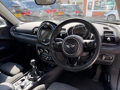 Mini Clubman COOPER D 12