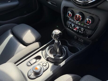 Mini Clubman COOPER D 16