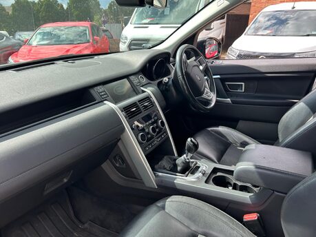 Land Rover Discovery Sport 2.0 TD4 SE Tech 4WD Euro 6 (s/s) 5dr (5 Seat) 21