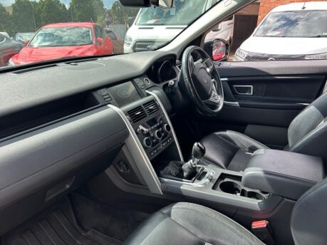 Land Rover Discovery Sport 2.0 TD4 SE Tech 4WD Euro 6 (s/s) 5dr (5 Seat) 21