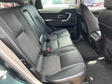 Land Rover Discovery Sport 2.0 TD4 SE Tech 4WD Euro 6 (s/s) 5dr (5 Seat) 22