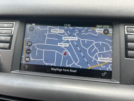 Land Rover Discovery Sport 2.0 TD4 SE Tech 4WD Euro 6 (s/s) 5dr (5 Seat) 19