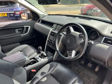 Land Rover Discovery Sport 2.0 TD4 SE Tech 4WD Euro 6 (s/s) 5dr (5 Seat) 23