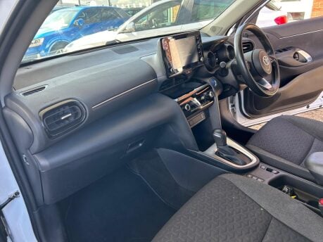Toyota Yaris Cross 1.5 VVT-h Icon E-CVT Euro 6 (s/s) 5dr 18