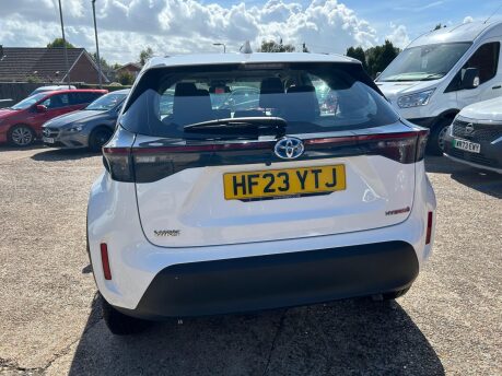 Toyota Yaris Cross 1.5 VVT-h Icon E-CVT Euro 6 (s/s) 5dr 6
