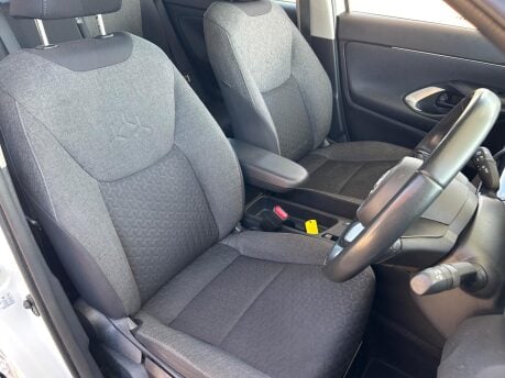 Toyota Yaris Cross 1.5 VVT-h Icon E-CVT Euro 6 (s/s) 5dr 20