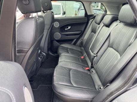 Land Rover Range Rover Evoque TD4 SE TECH 18