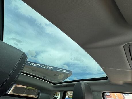 Land Rover Range Rover Evoque TD4 SE TECH 30