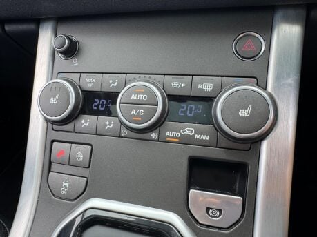 Land Rover Range Rover Evoque TD4 SE TECH 29