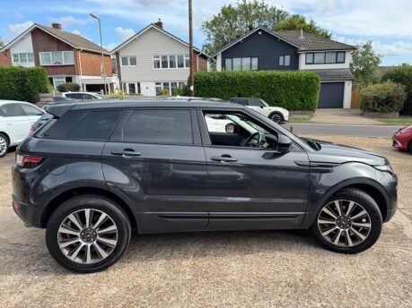 Land Rover Range Rover Evoque TD4 SE TECH 12