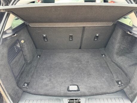 Land Rover Range Rover Evoque TD4 SE TECH 19