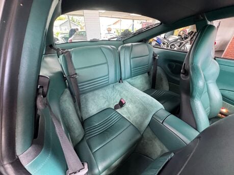 Porsche 911 CARRERA 15