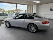 Porsche 911 CARRERA 2